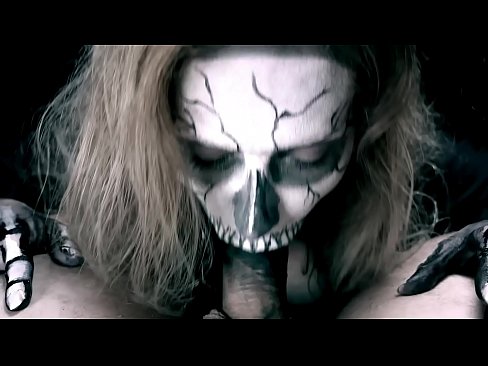 ❤️ Demon nighean sucking cock le a beul dubh agus slugadh cum. ☑  Bhidio gnè  aig gd.kenhdammy.top ❌